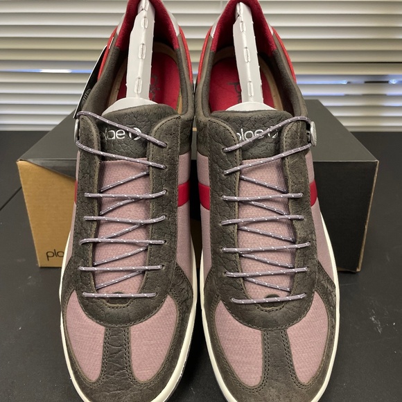 Plae Brand New shoes for sales main image 5